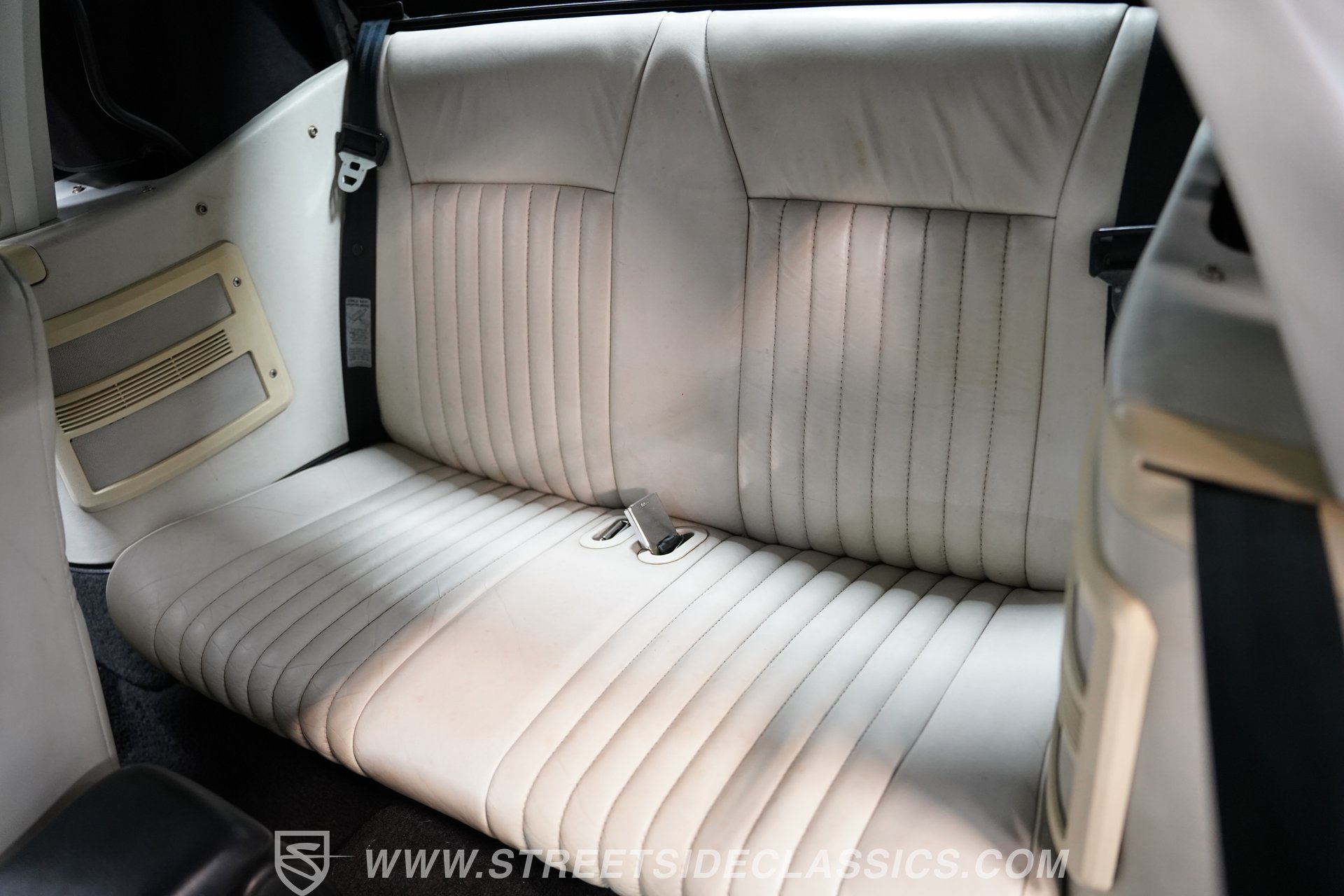 Used 1993 Ford Mustang LX RWD image 35