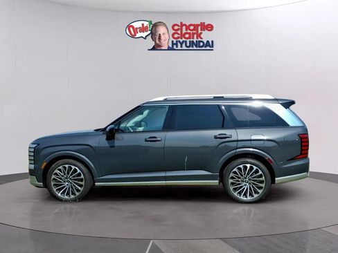 Used 2026 Hyundai Palisade Calligraphy AWD/4WD image 2