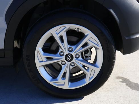 Used 2023 Hyundai Kona SEL w/ Cargo Package image 8