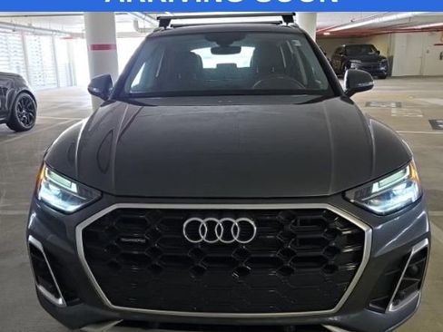 Used 2023 Audi Q5 e Premium w/ Convenience Package image 1