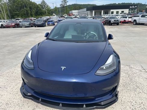 Used 2021 Tesla Model 3 Standard Range Plus RWD image 3