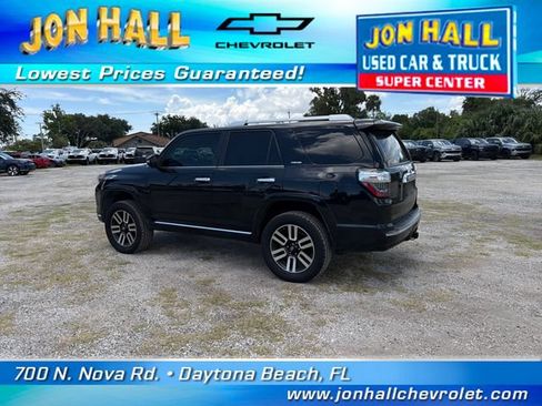 Used 2018 Toyota 4Runner Limited AWD/4WD image 6