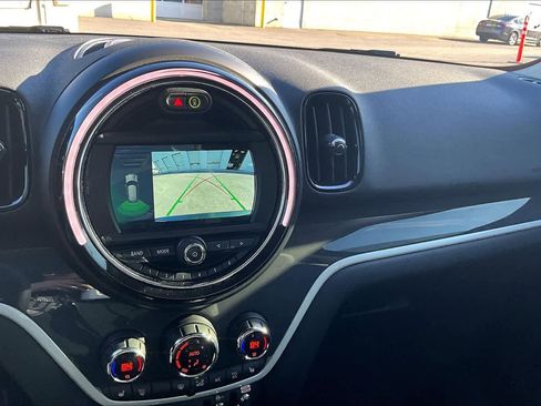 Used 2019 MINI Cooper Countryman SE w/ Premium Package image 27