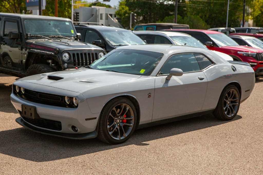 Used 2020 Dodge Challenger R/T Scat Pack RWD image 9