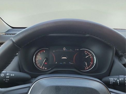 Used 2025 Toyota RAV4 XLE w/ Weather Package image 18