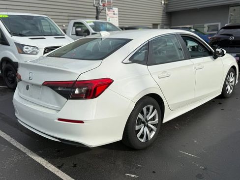 Used 2023 Honda Civic LX image 4
