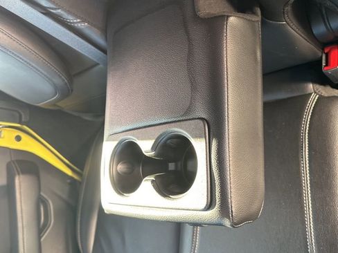 Used 2022 Jeep Wrangler Unlimited Sahara w/ Cold Weather Group image 26