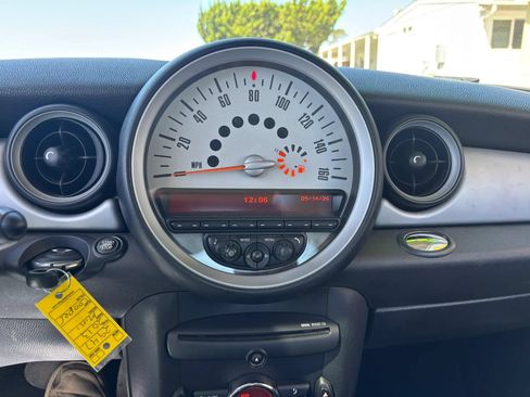 Used 2013 MINI Cooper Hardtop FWD image 4