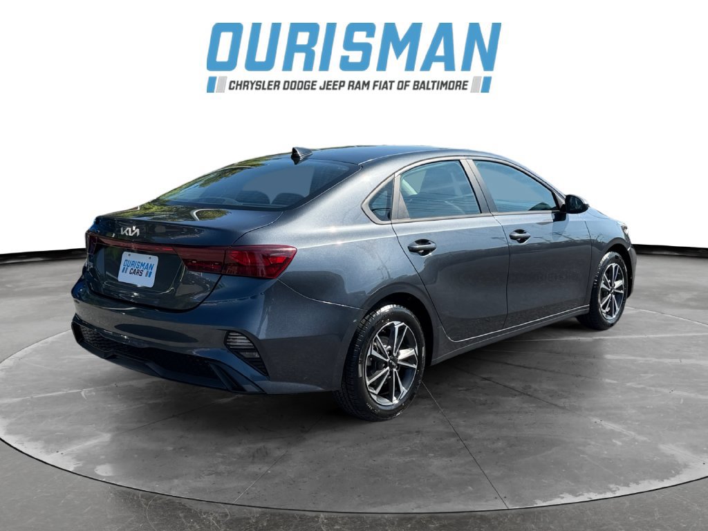 Used 2024 Kia Forte LXS FWD image 6