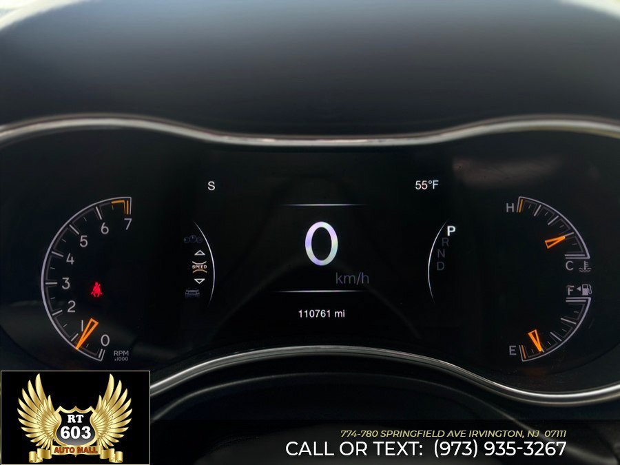 Used 2018 Jeep Grand Cherokee Limited AWD/4WD image 19