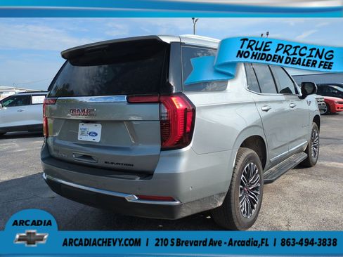 Used 2025 GMC Yukon Elevation AWD/4WD image 4