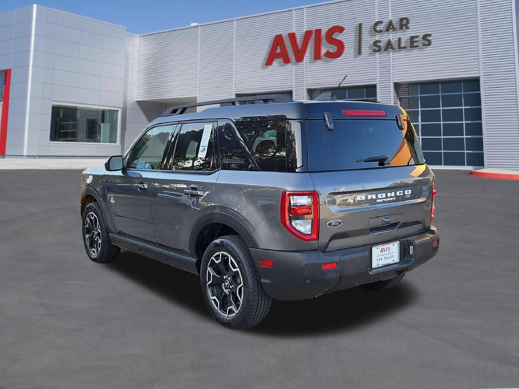 Used 2025 Ford Bronco Sport Outer Banks AWD/4WD image 9