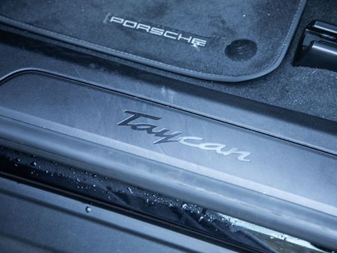 Certified 2024 Porsche Taycan image 26