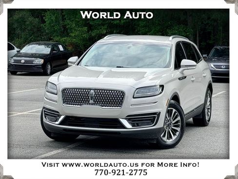 Used 2019 Lincoln Nautilus Select FWD image 1