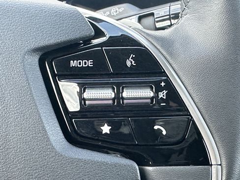 Used 2024 Kia Niro Wind w/ Wind Preserve Package FWD image 25
