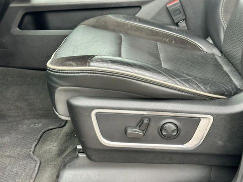 Used 2024 RAM 1500 Laramie image 18