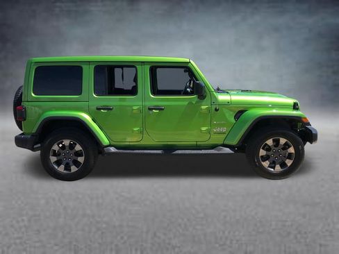 Used 2019 Jeep Wrangler Unlimited Sahara AWD/4WD image 10