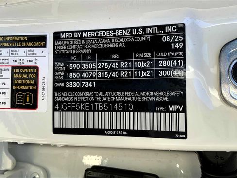 Used 2026 Mercedes-Benz GLS 450 4MATIC image 25