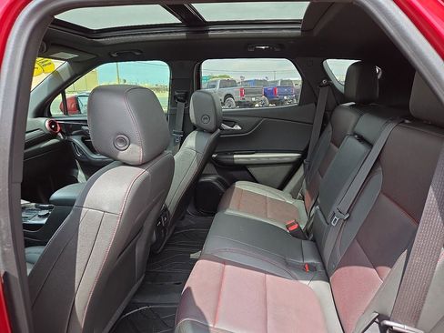 Used 2023 Chevrolet Blazer RS FWD image 17