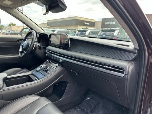 Used 2023 Hyundai Palisade Limited AWD/4WD image 40