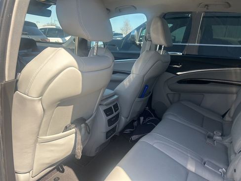 Used 2017 Acura MDX SH-AWD image 8