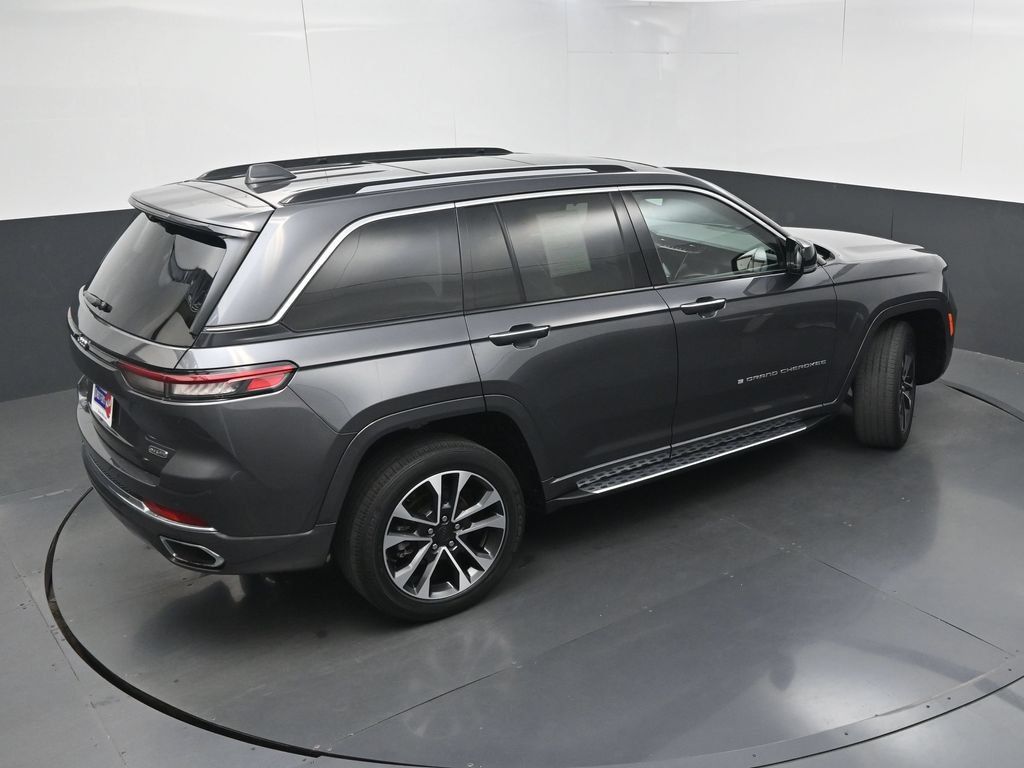 Used 2022 Jeep Grand Cherokee Overland w/ Luxury Tech Group IV RWD image 43