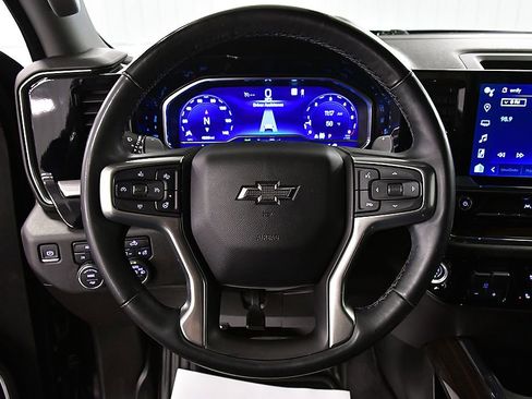 Used 2023 Chevrolet Silverado 1500 RST w/ Redline Edition image 18