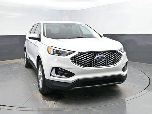 Used 2024 Ford Edge SEL AWD/4WD image 4