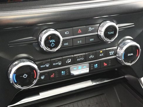 New 2025 Ford F150 Lariat w/ Equipment Group 502A High image 17