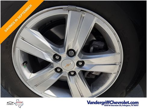 Used 2021 Chevrolet Trax LS w/ Tint and Cruise Package AWD/4WD image 9