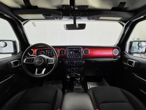 Used 2023 Jeep Wrangler Unlimited Rubicon image 11