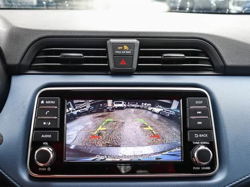 Used 2023 Nissan Versa SV image 24