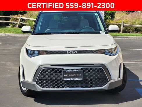 Certified 2025 Kia Soul LX FWD image 3