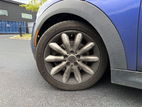 Used 2019 MINI Cooper S FWD image 14