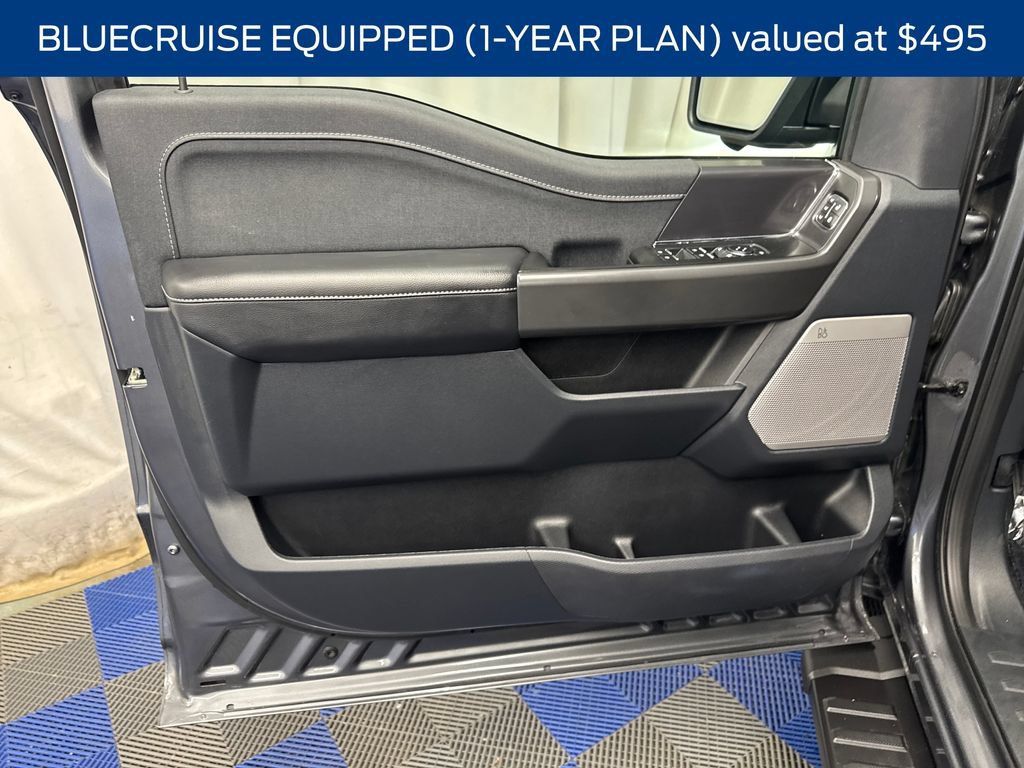 Used 2025 Ford F150 Lariat w/ Equipment Group 501A Mid AWD/4WD image 13