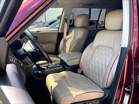 Used 2022 Nissan Armada Platinum w/ Captain's Chairs Package RWD image 34