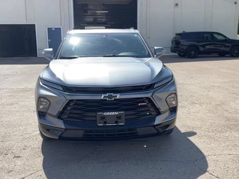 Used 2024 Chevrolet Blazer RS w/ Enhanced Convenience Package AWD/4WD image 3