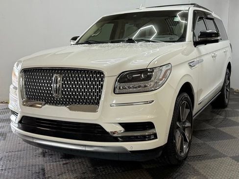 Used 2021 Lincoln Navigator Reserve w/ Luxury Package image 5