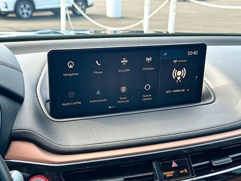 Used 2022 Acura MDX FWD w/ Technology Package image 13