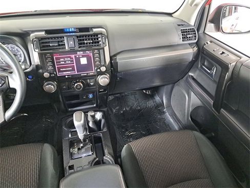 Used 2022 Toyota 4Runner TRD Off-Road image 17