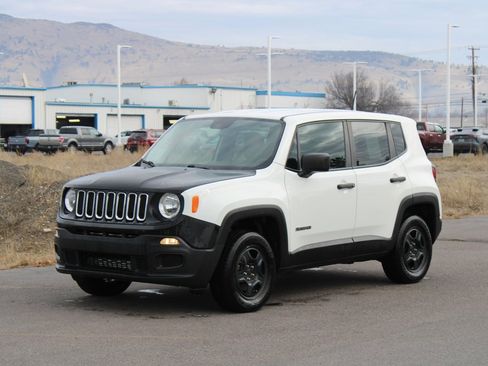 Used 2016 Jeep Renegade Sport w/ Power & Air Group image 7