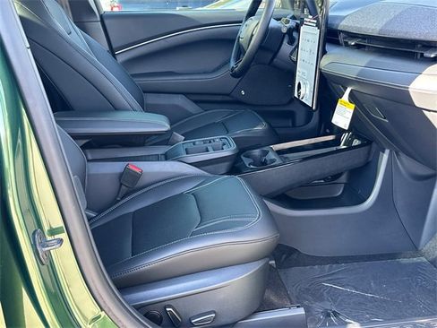 New 2025 Ford Mustang Mach-E Premium image 13