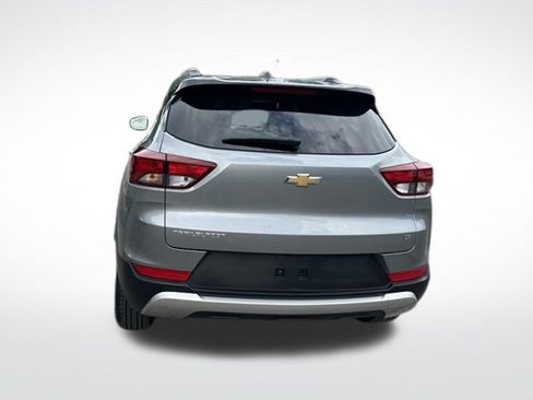 Used 2023 Chevrolet TrailBlazer LT FWD image 5