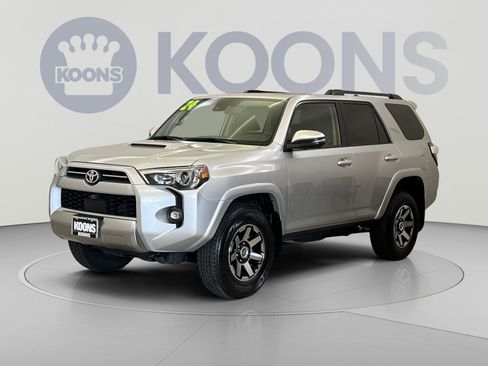 Used 2024 Toyota 4Runner TRD Off-Road Premium w/ Off Road Premium Plus Package AWD/4WD image 1