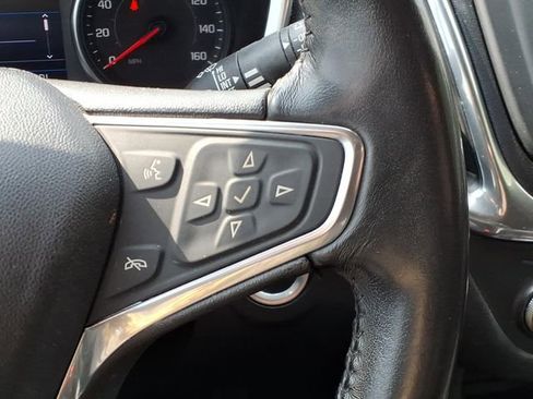 Used 2019 Chevrolet Equinox LT image 23