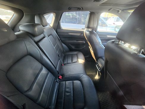 Used 2021 MAZDA CX-5 Signature image 9