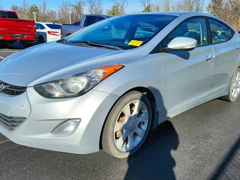 Used 2013 Hyundai Elantra Limited w/ Technology Pkg image 5