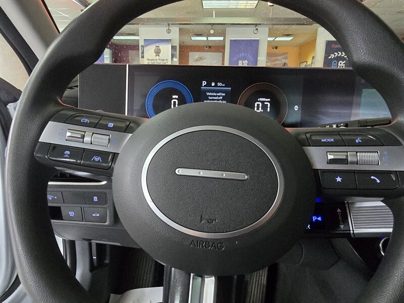 Used 2025 Hyundai Sonata SEL FWD image 27
