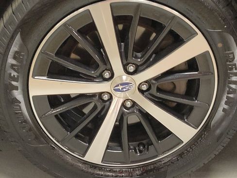 Used 2019 Subaru Impreza 2.0i Premium AWD/4WD image 31