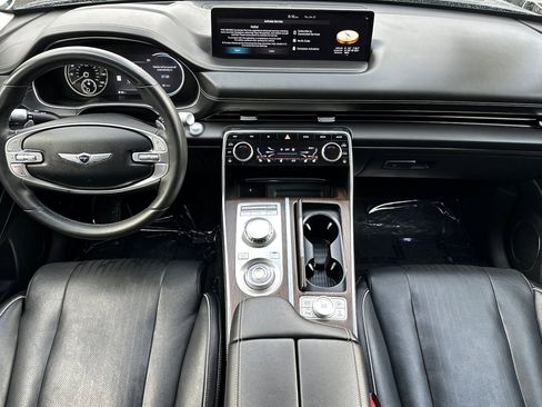 Used 2023 Genesis GV80 3.5T Advanced + w/ Cargo Package image 14